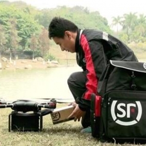 無人機(jī)配送合法化 首張無人機(jī)運營許可證發(fā)放!