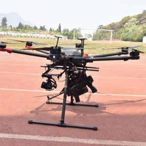 掛載沖鋒槍實彈射擊!昆明特警和臺州警方開展警用無人機(jī)實用交流 ...