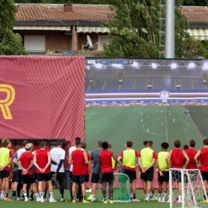 訓練高科技 無人機+大屏幕練戰術