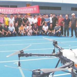 學習無人機技術 做新型職業農民