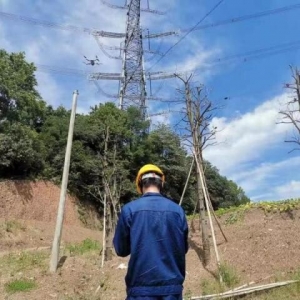 國網(wǎng)杭州供電公司利用無人機(jī)做好能源大動(dòng)脈立體巡檢，全力打贏今冬能源保供 ...