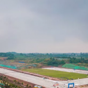 長(zhǎng)2500米 寬40米 西南地區(qū)唯一國(guó)家級(jí)無人駕駛航空試驗(yàn)區(qū)剛剛新建成一處可滿足大型無人 ...